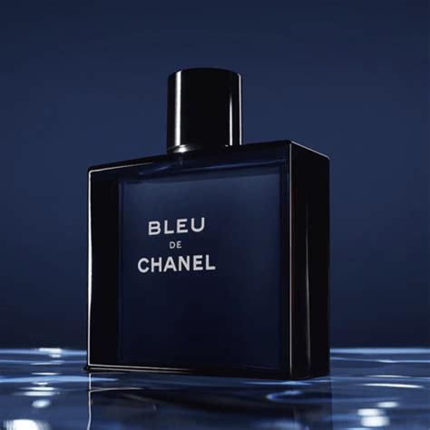 what does chanel blue smell like|where to buy chanel bleu.